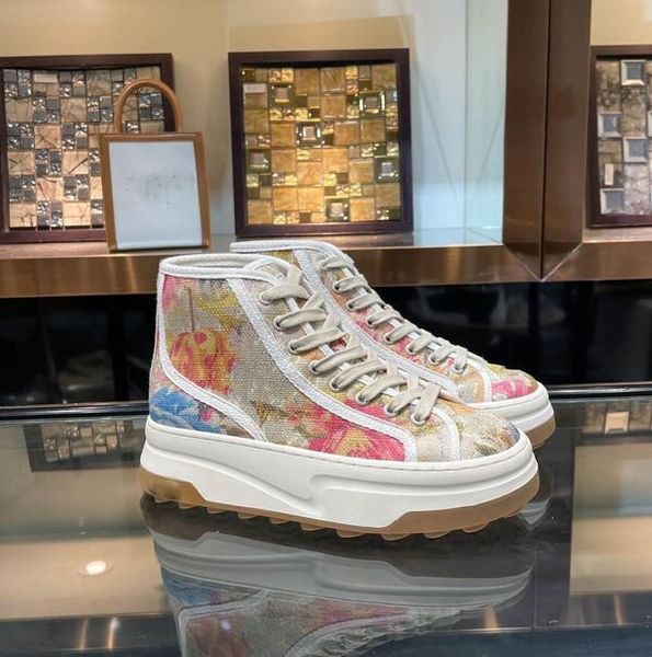 

2023 designer women casual shoes italy low-cut 1977 high letter high-quality sneaker beige ebony canvas tennis shoe luxury fabric trims thic, Black