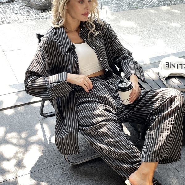 

women s two piece pants 2023 women casual summer striped blouse pant clothing sets pink khaki black 230728, White