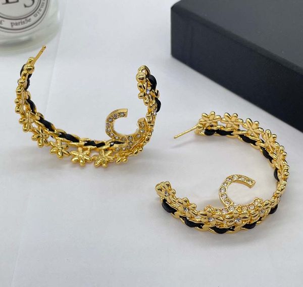 

2023 luxury quality charm half round shape large size with diamond and black genuine leather have box stamp ps7440b, Golden