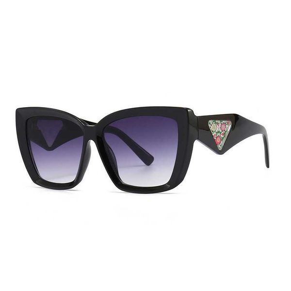 

56% off wholesale of selling han chaoliu street p cat's eye large frame inverted triangle sunglasses 9138, White;black