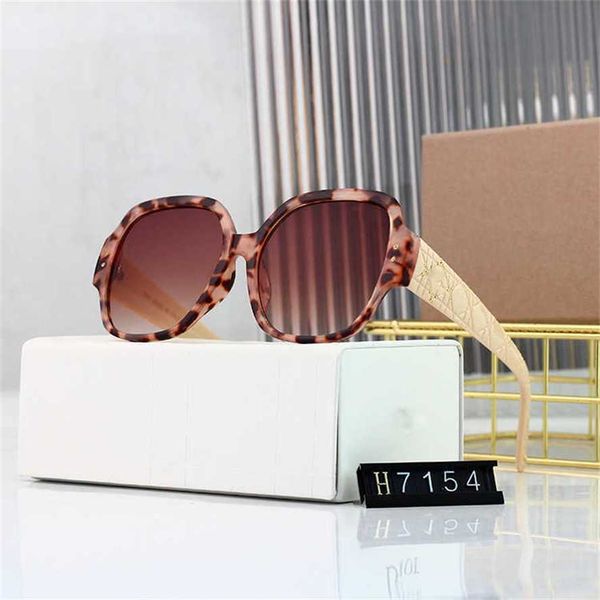

50% off wholesale of new sunglasses men's round d family sunglasses net red street fashion glasses women, White;black