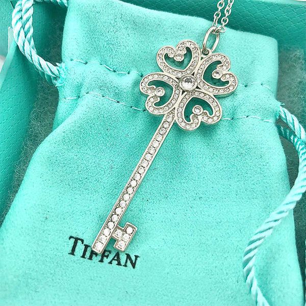 

brand tiffay s925 sterling silver iris flower rotated clover key necklace flash diamond light luxury premium small design, Black