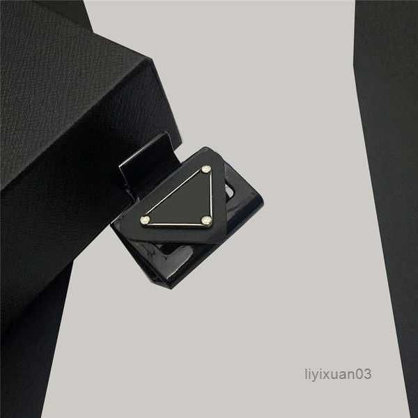 

designer barrettes womens girls metal triangle p-letter hair clips high-quality brand classic versatile leisure headwear hairclips black sha, Golden;silver