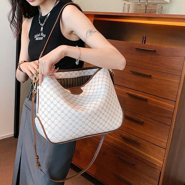

wholesale ladies' shoulder bags with 3 colors large capacity wear-resistant color matching leather handbag elegant plaid tote bag and t