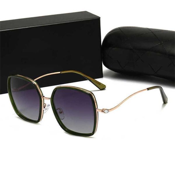 

50% off wholesale of new women's polarized fashion oval face sunglasses driving holiday sunglasses 19034, White;black