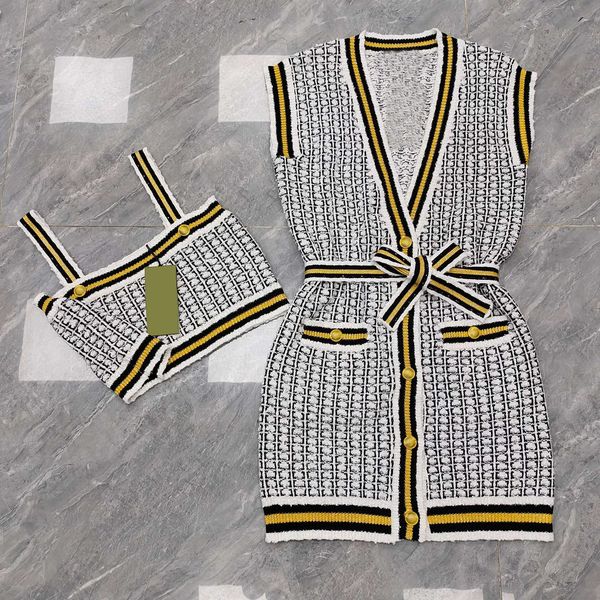 

g225 spring 2 piece set new women spring and autumn luxury designer classic comfortable checked medium long waistcoat cardigan with belt, White