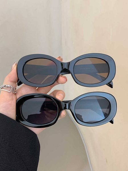 

european and american personality oval sunglasses for women in summerv ersatilere trofa shionst reetph otographydri vingbyt he sea sideins u, White;black