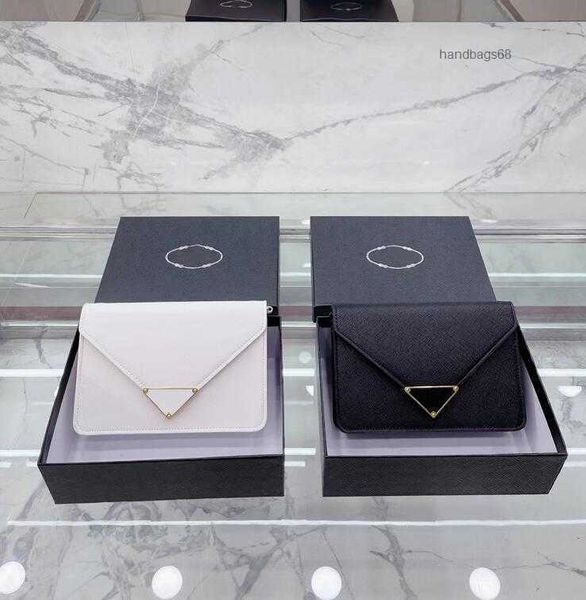 

designers triangle wallets shoulder bag luxurys bags retro chains leather handbags girl fashion printed women totes classic crossbody clutch, Red;black