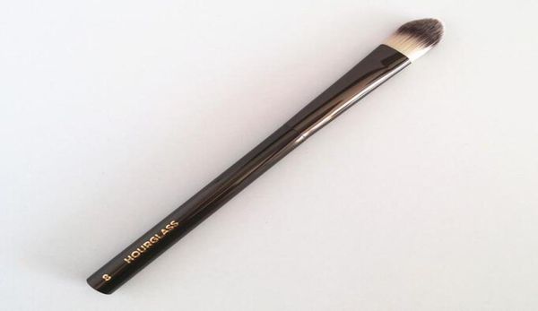 

hourglass 8 hourglass large concealer brush face powder makeup brush1332895