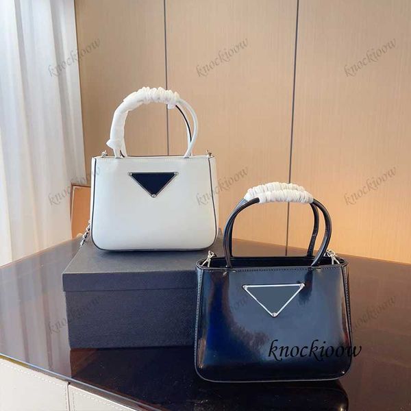 

designer luxury bags classic patent leather handbag women lightweight fashion large capacity shoulder bag with chain removable strap crossbo