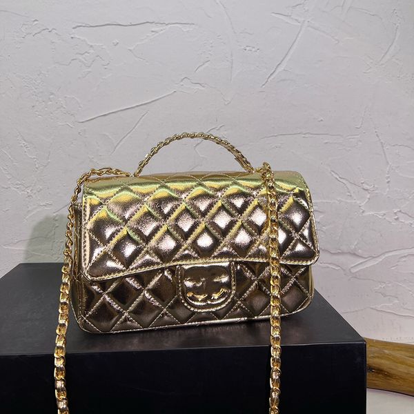 

23ss designer womens shoulder bag leather clamshell diamond hardware metal buckle beautifully woven tote matelasse chain crossbody sacoche p