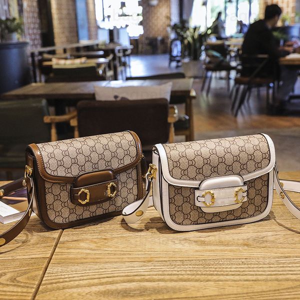 

luxurys designers shoulder bags 3 sizes handbag messenger women totes fashion vintage handbags printed flower fashion crossbody clutch walle