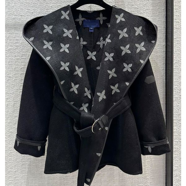 

7.29 luxury temperament hooded geometric jacquard casual with belt women's wool coats, Black