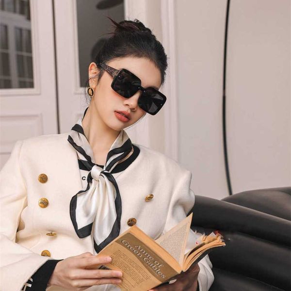 

50% off wholesale of letters fashionable big frame women ins wind sunglasses advanced sense polarizer, White;black