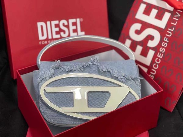 

product designer diesels d bag 2023 underarm new women's one shoulder crossbody handheld small square 7 z3kb