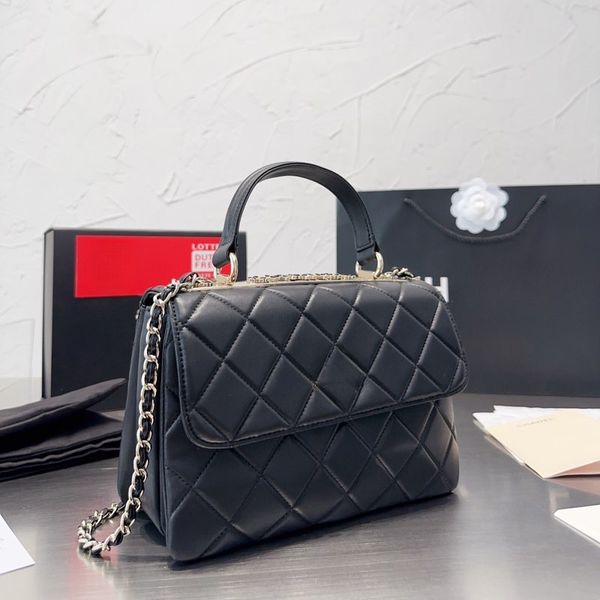 

luxurys the tote bag designer bag women handbag fashion handbag silver buckle chain handle clamshell sheepskin mouth cover hand shoulder cro