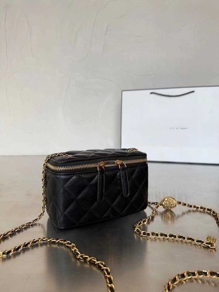 

designer bags luxury cc gold chain classic square flap womens check thread bag 2 letters solid real leather handbags 3 pieces total