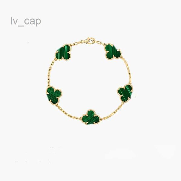 

designer bracelets van clover bracelet designer fashion charm s for girls women 18k gold silver black white red green brand bracelet wedding