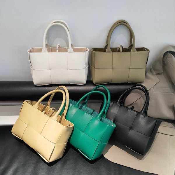 

designer bag venetas woven women's bag handheld vegetable basket large capacity shoulder cross shoulder mother bag tote bag 4kwd