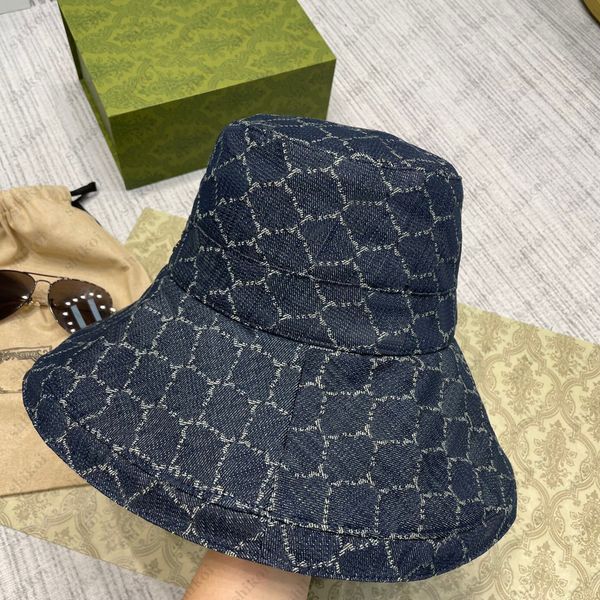

Designer Bucket Hats For Men Women caps Wide Brim Hats Sun Hat Long Strap Traveling Sun Protection Caps Casquette Full Letter Breathable Sunbonnet