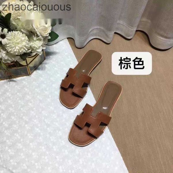 

designer women h bear summer 2023 shoes sandal slippers oran slipper women's baida color matching leatflat sandals for tourism litchi p