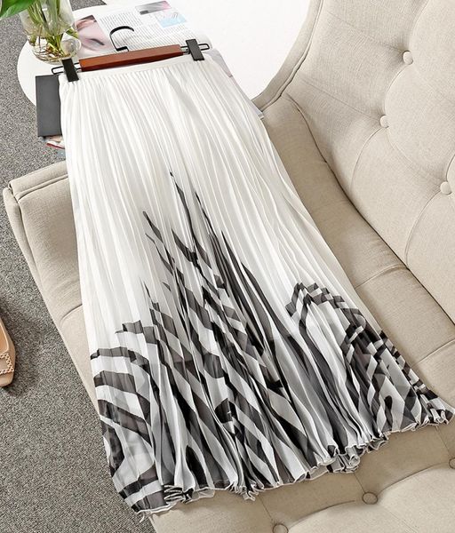 

2021 summer white black contrast color striped print pleated midcalf skirt 21q0821050872766084