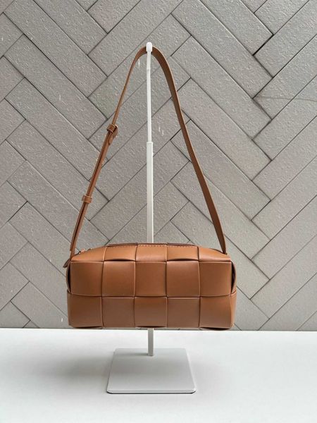 

designer bags for ladies girl for crossbody brick bag vent pillow bags small 2023 bot color cassettes leather shoulder woven fashion women&#