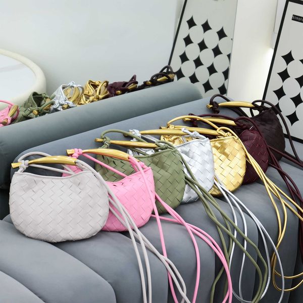 

selling designer bag mini 2023 botacet woven vnenat bag new soft leather bing handbag fashionable and personalized diagonal cross women&#039