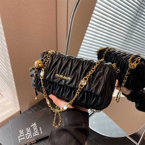 

designer miui tote bag women chain crossbody bag small square bag v4eo