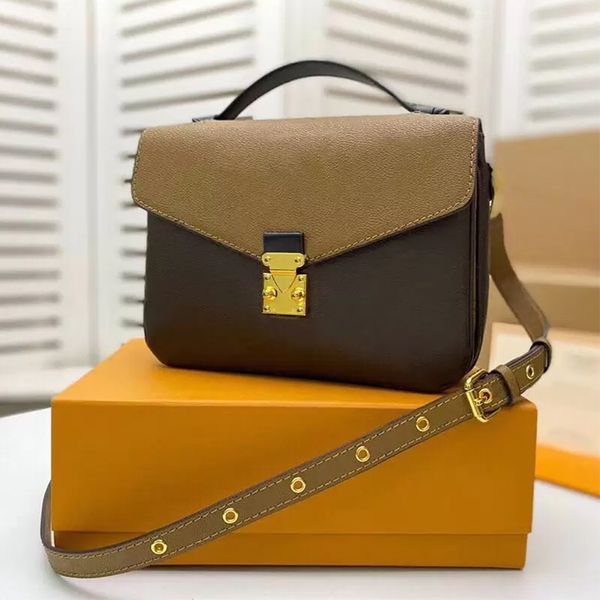 

designer bags luxurys embossing flower shoulder bag handbags women fashion leather envelope messenger bags briefcases crossbody bag shopping