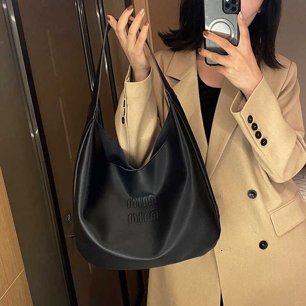 

designer bags capacity bag women bag fashion street miu tote bag ty0i