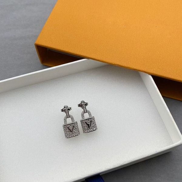

fashion women 18k gold plated designer ear stud earrings brand designers geometry letters crystal rhinestone earring wedding party jewerlry, Golden;silver