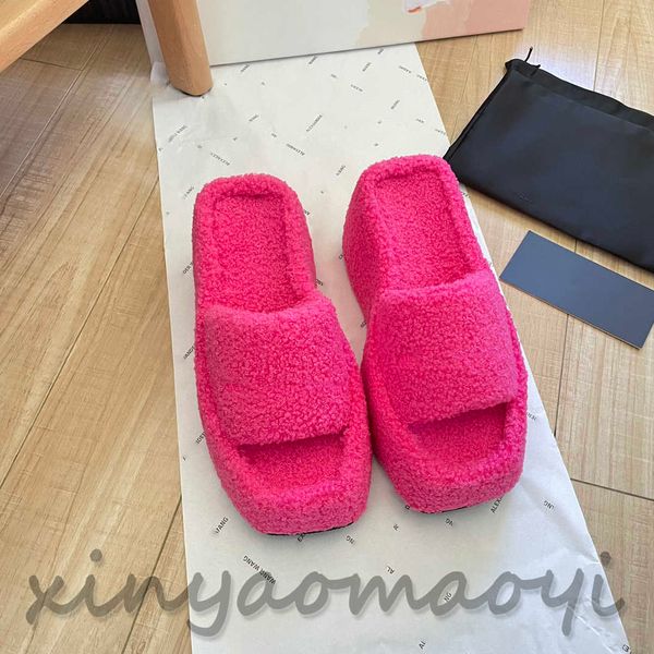 

designer luxury slippers lamb wool high version platform slippers 010, Black
