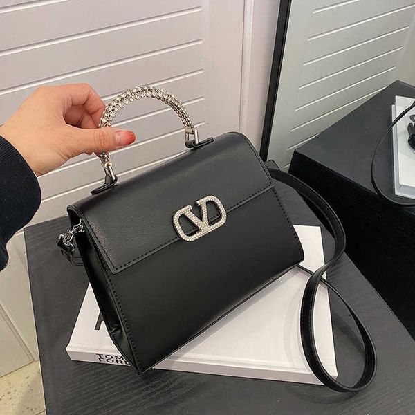 

new bag designer bag velatninio v bag for woman bags ladiessmall 2023 high grade versatile shoulder women's godsyangqi handheld kelly b