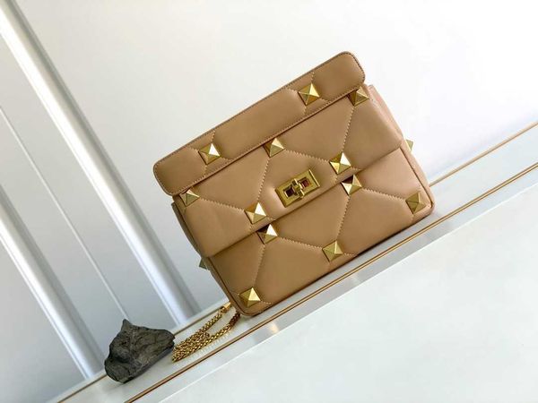 

fashion bags velatninio woman designer ladies2023 bag for trend square large rivet diamond grid personalized lock flap bag sheepskin chain c