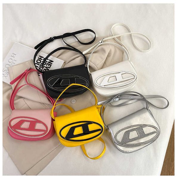 

designer diesels d bag 2023 spring/summer new network red small crowd design personalized cool trendy saddle single shoulder crossbody handb