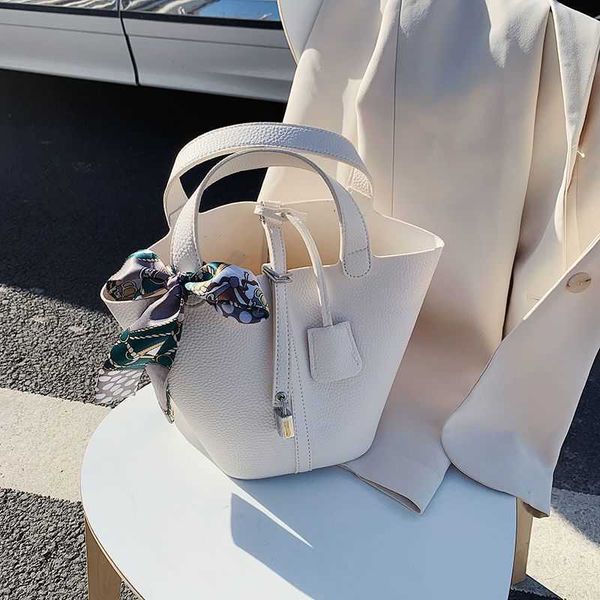 

designer h ermes picotin lock tote bags for women high grade and stylish bag in 2023 trendy version versatile one shoulder crossbody fashion