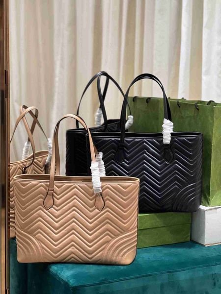 

designer bags new marmont series tote bag large capacity mommy bag calf leather wave pattern fashionable and versatile women's bag