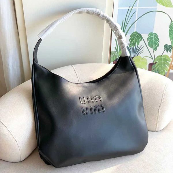 

designer bags small bag women's leather large capacity fashion college student commuter crossbody shoulder bag miu tote bag ma55