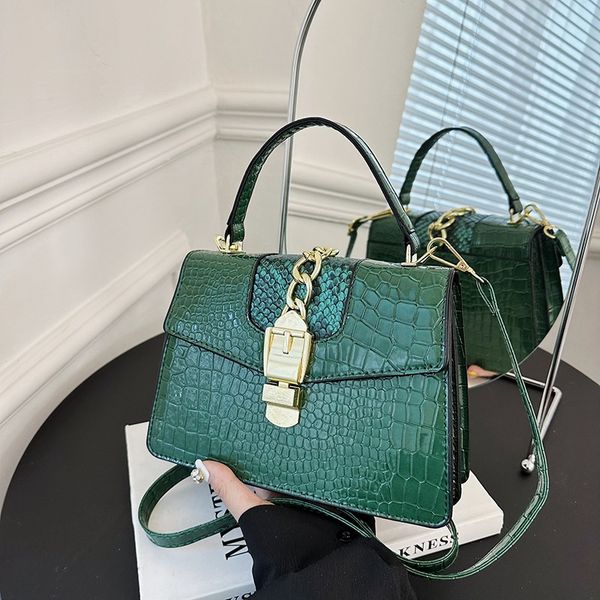 

Factory sales ladies shoulder bags 2 styles daily Joker solid color embossed leather backpack classic crocodile handbag clamshell snake bag 5060#, Silver