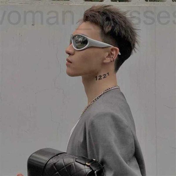 

sunglasses designer paris brand 22 cat's eye ins trendy net red same swing show sunglasses bb0157s 2co6, White;black