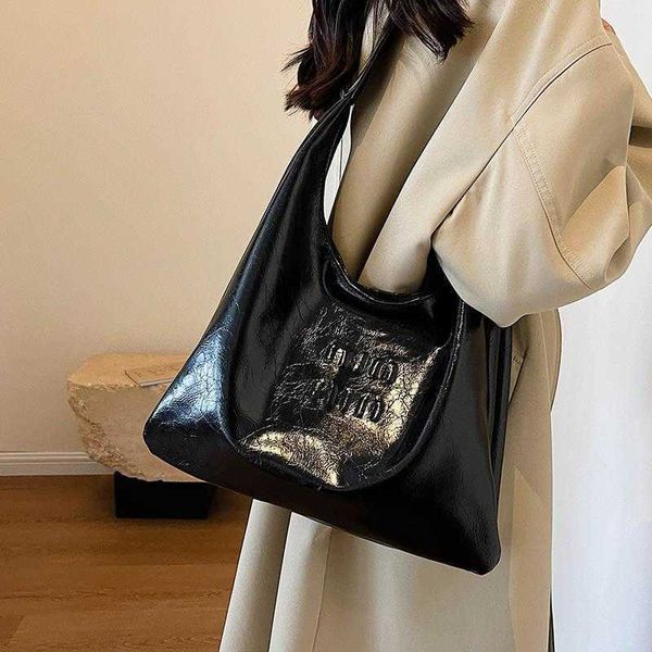 

designer bags big bag women's fashion soft leather underarm bag shoulder commuter bag miu tote bag 81mn