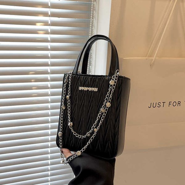 

designer bags handbag women chain crossbody bag texture portable diamond grid small square bag miu tote bag wftb