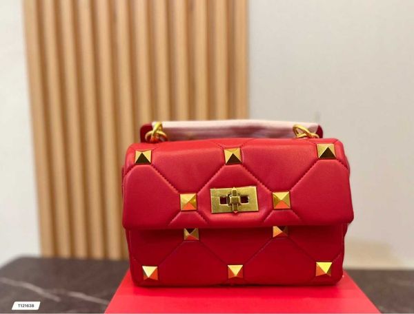

velatninio v new square bags bag large designer woman ladies23 bag for rivet rhombus lock buckle portable flip chain messenger shoulder wome
