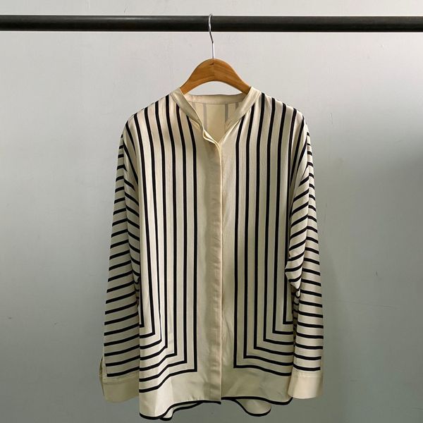 

new t-oteme letter stripe printed silk loose and irregular shirt top, White
