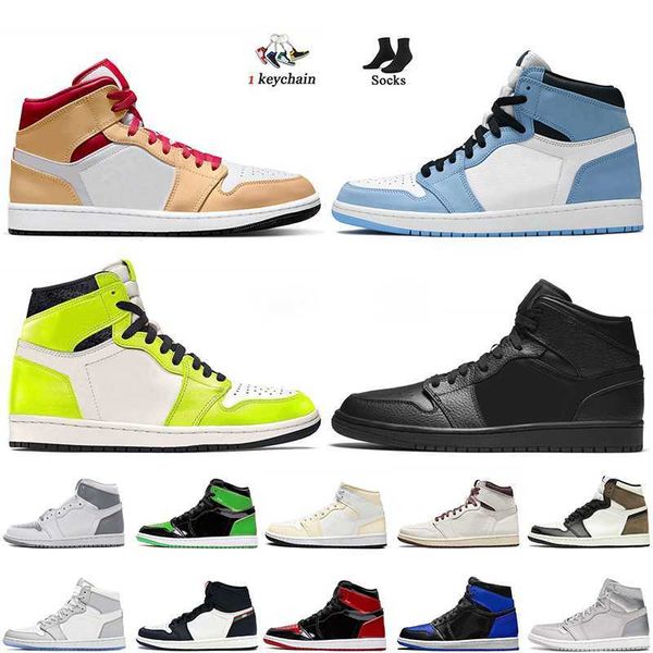 

fashion mens women jumpman 1 1s basketball shoes patent green bred royal blue paris white sports illustrated yellow toe university blue smok