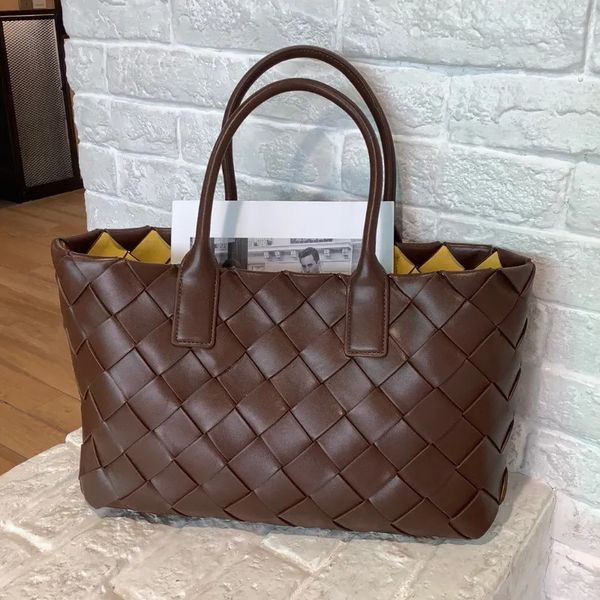 

luxury women's luxury tote woven leather handbag and purse diamond mesh women's tote shoulder purse