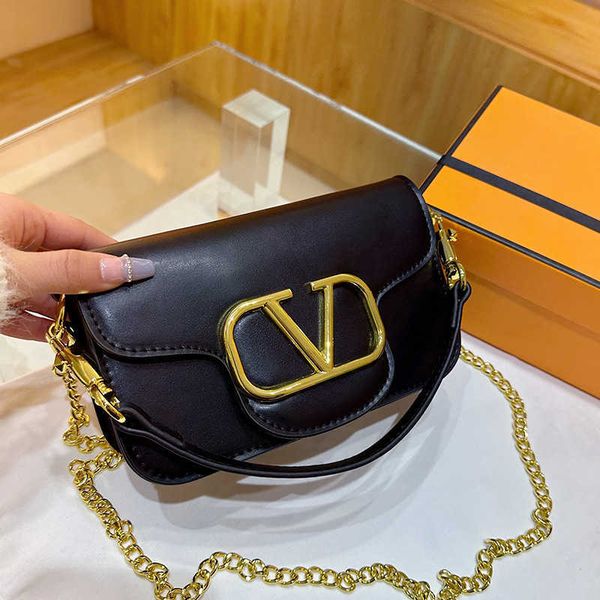 

woman bag for velatninio bags ladiesbaobao women's designer 2023 new texture handheld small square bag letter fashion chain shoulder ad