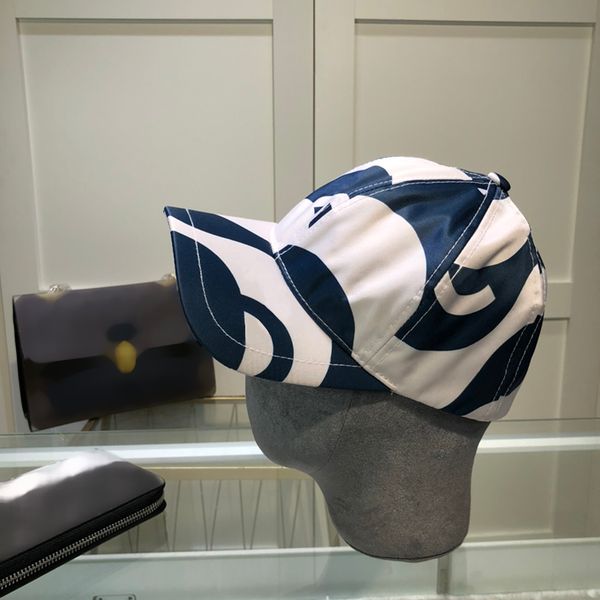 

fashion four seasons printed men's and women's baseball caps fashionable adjustable cotton cap sunscreen cap duck tongue cap, Blue;gray