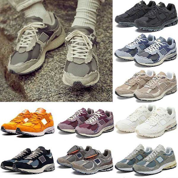 

2002r b2002r casual shoes mens women protection pack pink phantom luxury triple s black white dark grey rain cloud sea salt sail bowling bas